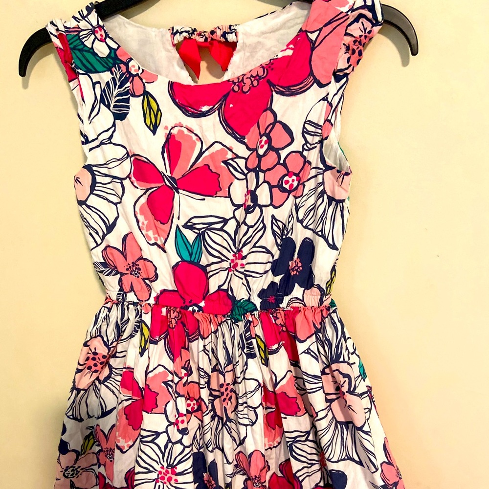 Girls dress